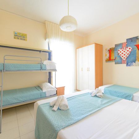 Hotel Nuova Medusa ริมินี ภายนอก รูปภาพ