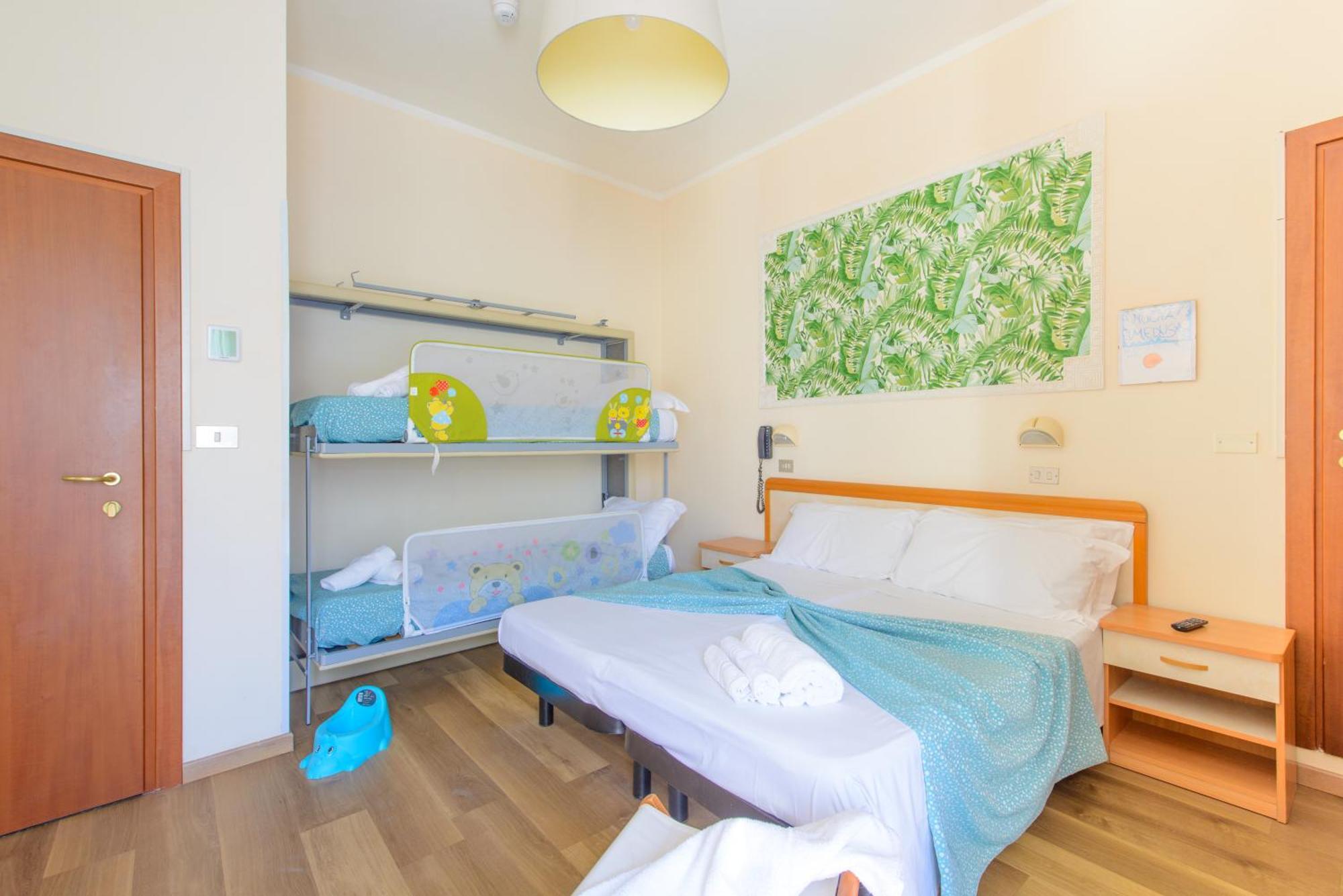 Hotel Nuova Medusa ริมินี ภายนอก รูปภาพ