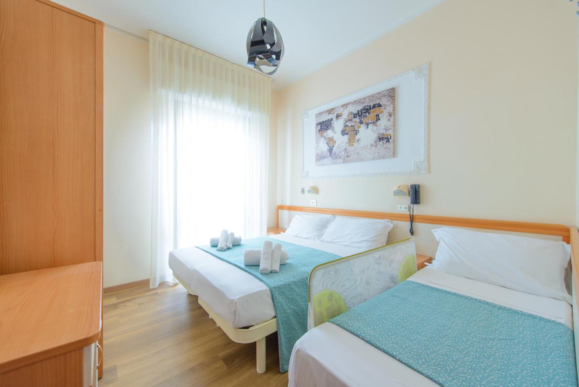 Hotel Nuova Medusa ริมินี ภายนอก รูปภาพ
